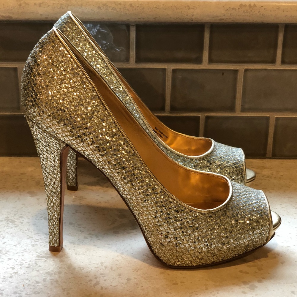 Badgley Mischka gold sequin heels